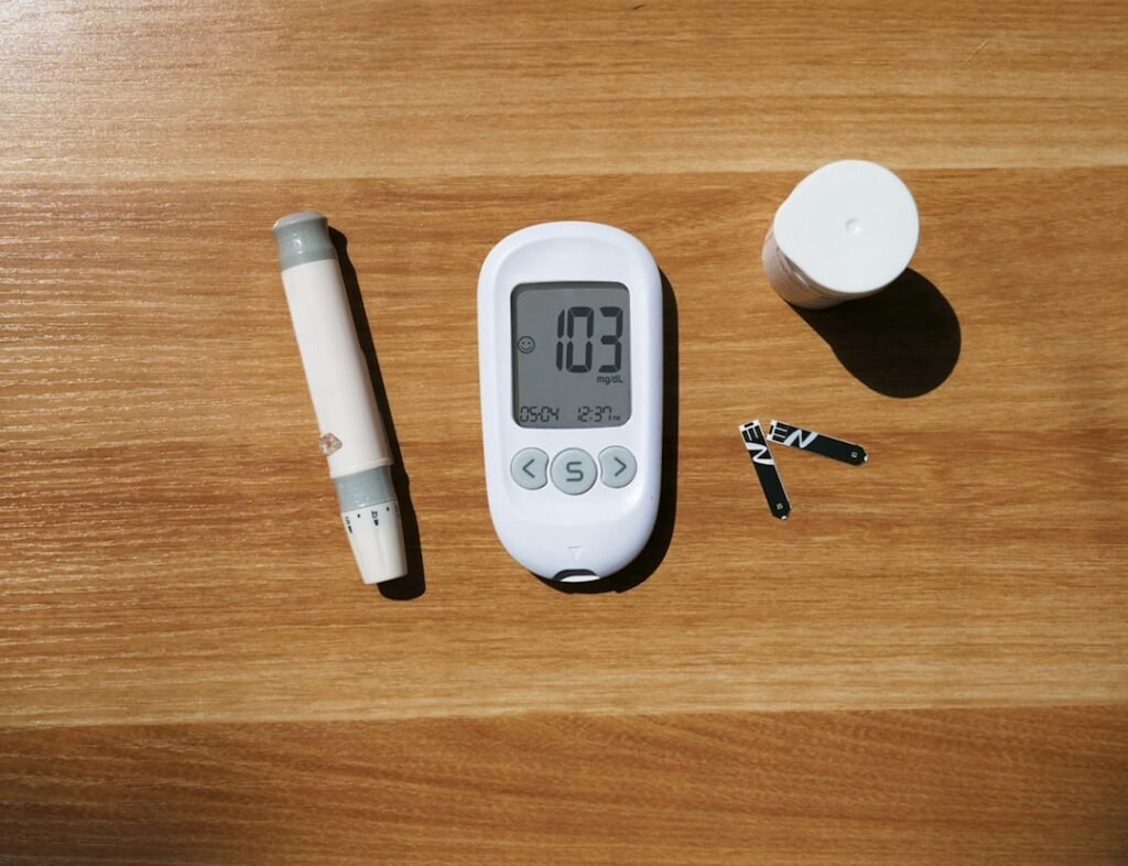 discover how afternoon exercise can help control blood sugar levels and improve overall health. learn effective workout tips and benefits for managing diabetes.