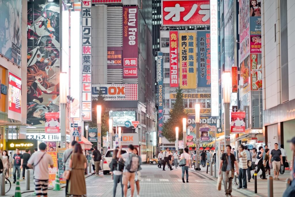 What are the unexpected health risks you need to know before traveling to Japan? explore the common health risks in japan, including environmental factors, lifestyle challenges, and preventive measures to stay healthy while living or traveling in the country.
